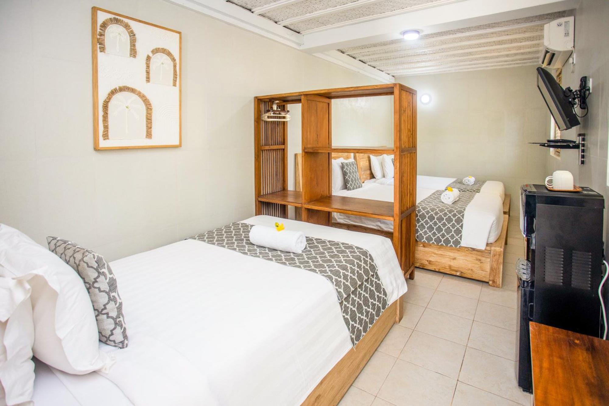 Villa Lanie Lembongan Екстериор снимка