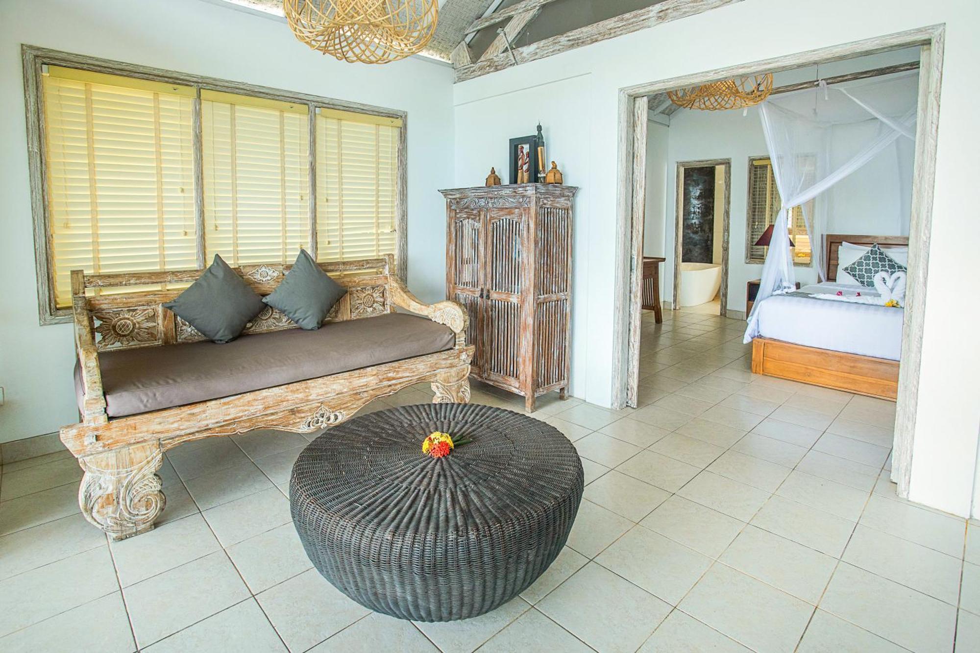 Villa Lanie Lembongan Екстериор снимка