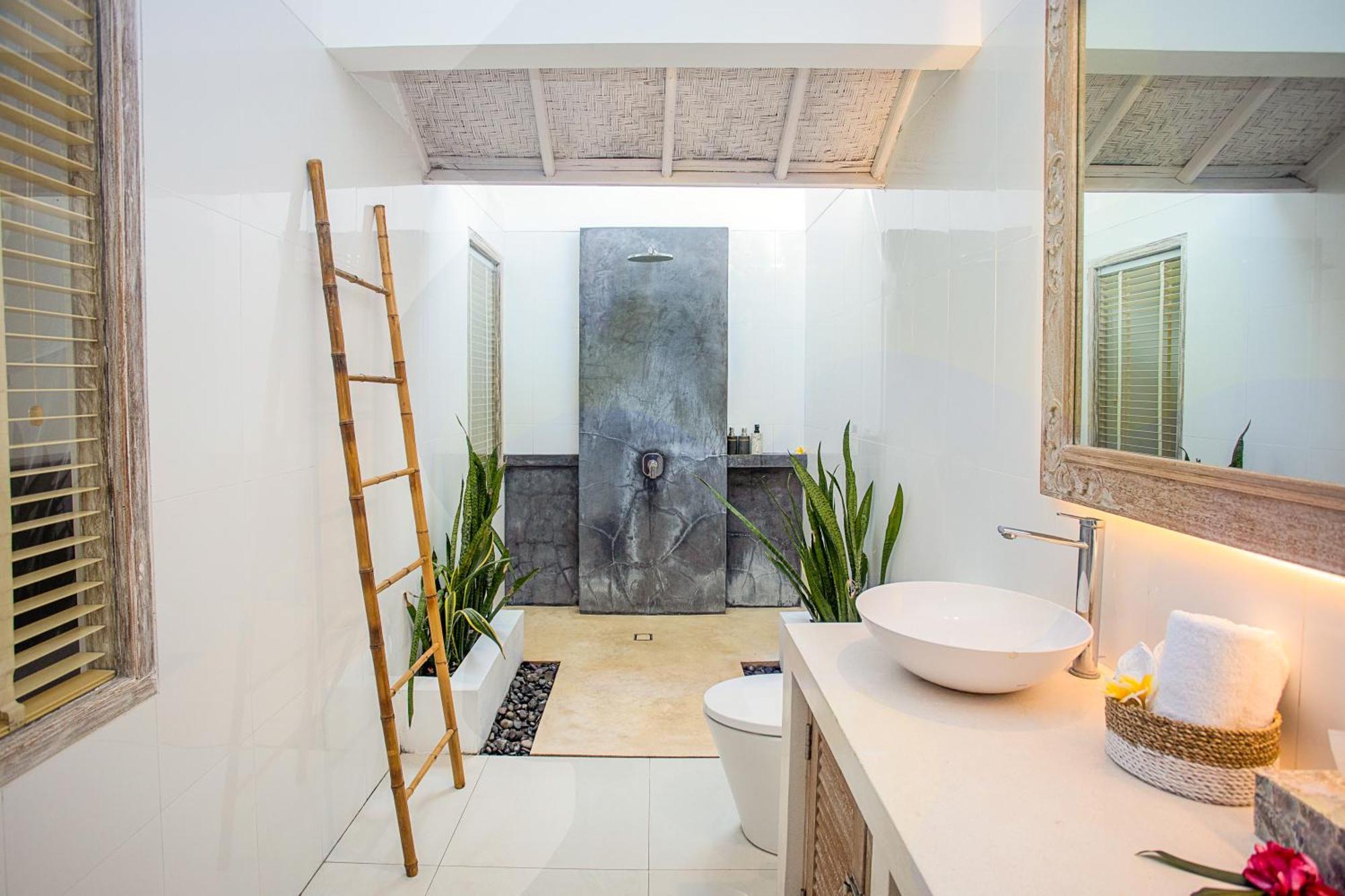 Villa Lanie Lembongan Екстериор снимка