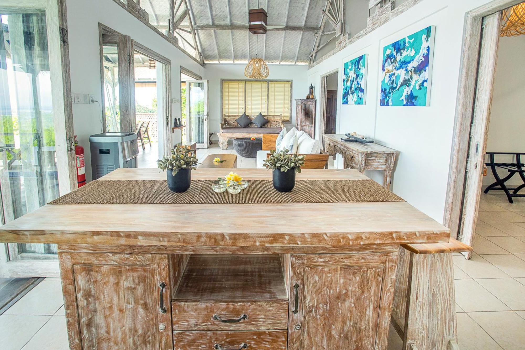 Villa Lanie Lembongan Екстериор снимка